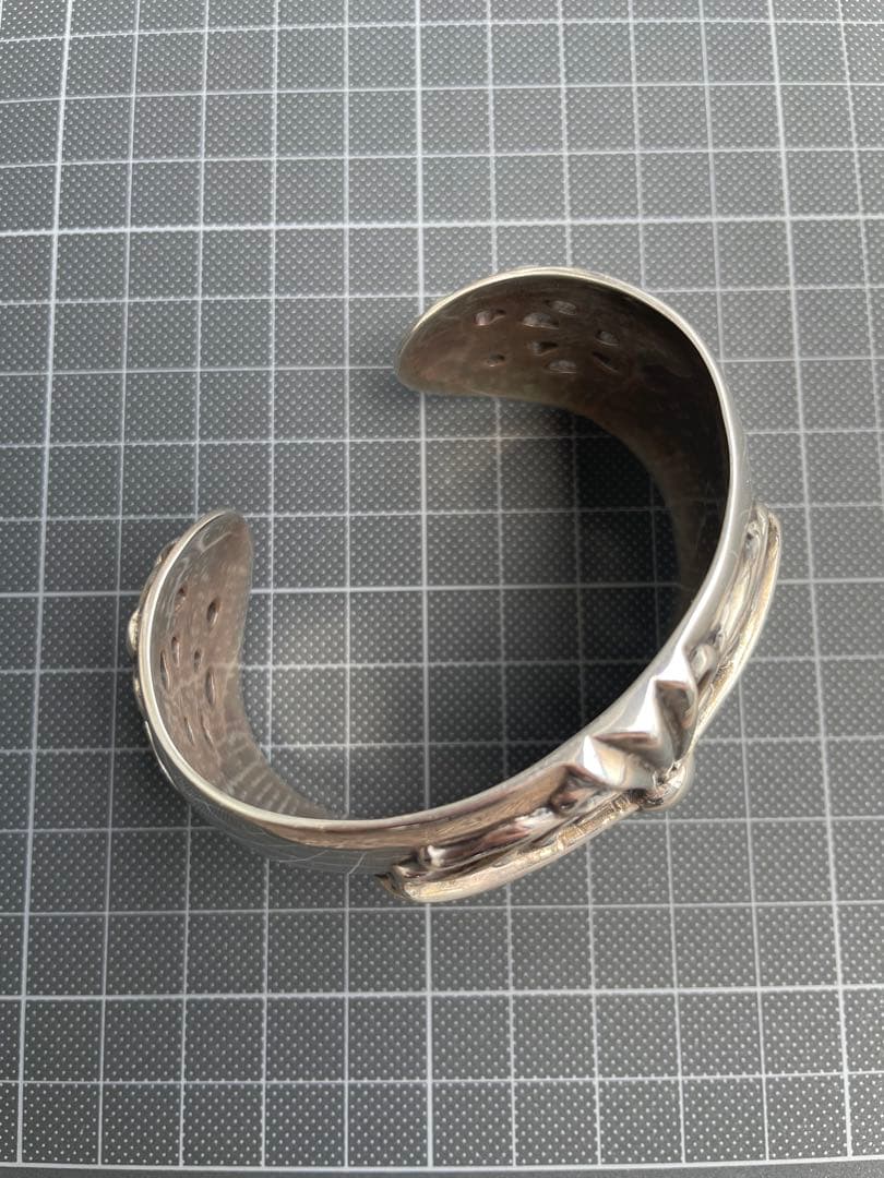 【専用】同梱禁止でお願いします。様　クロムハーツ　フローラルクロスワイドカフ