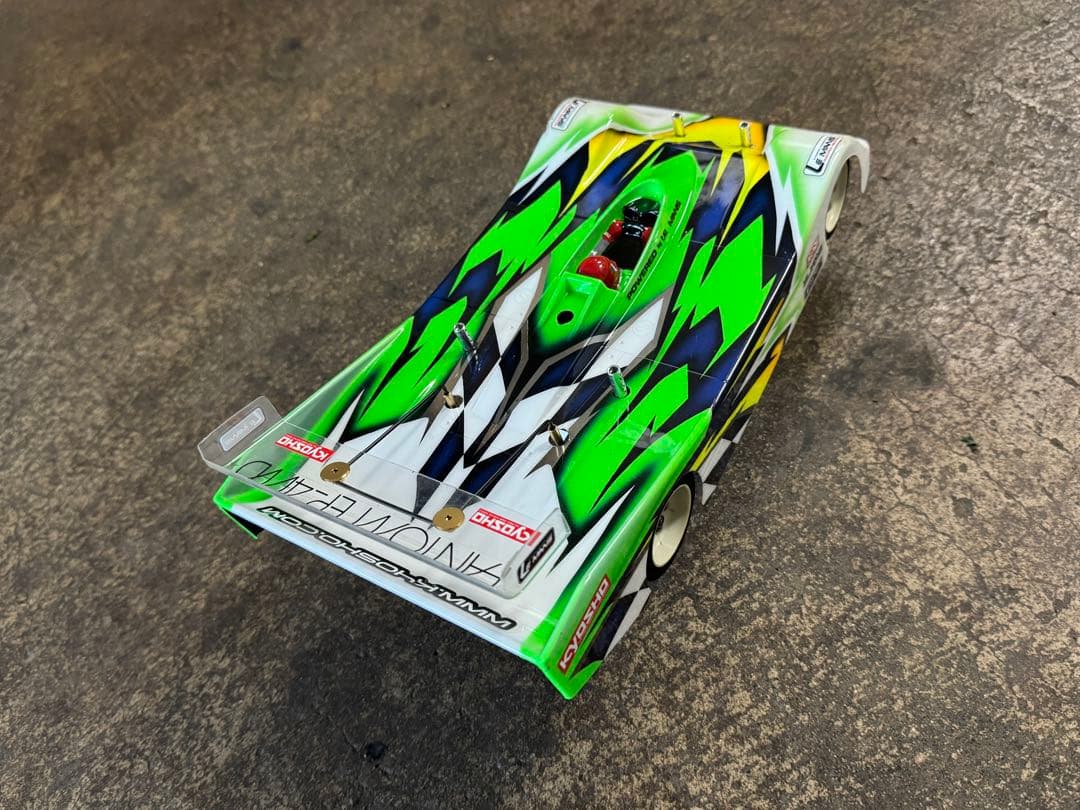 京商　ファントム　4WD 1/12ラジコン