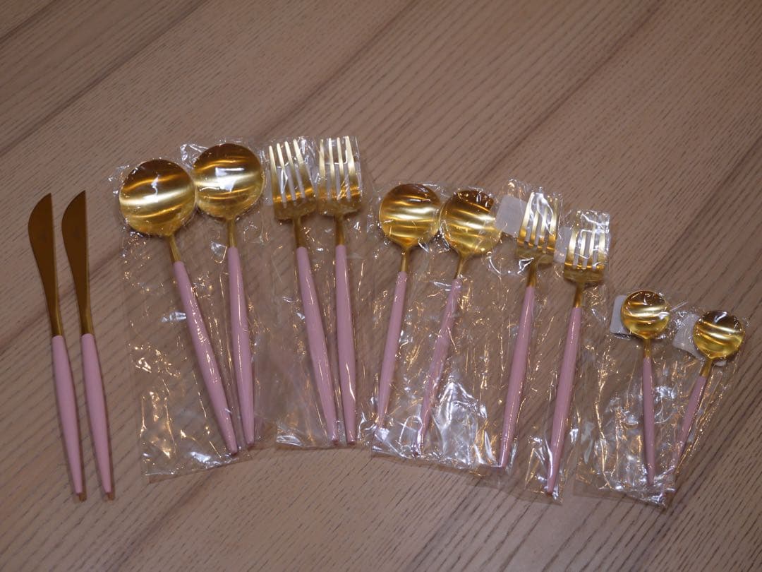 クチポール GOAピンク ゴールド　カトラリー12本セット