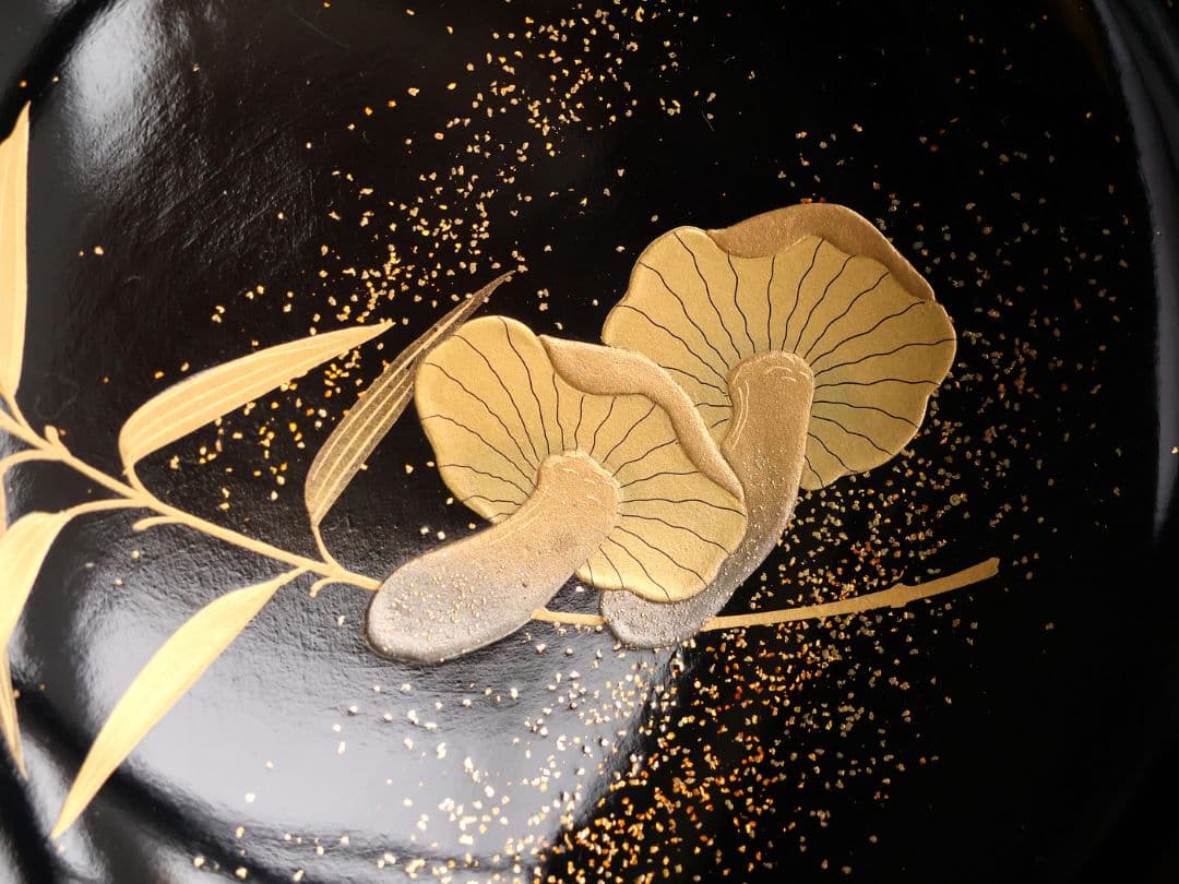 【CM411】天然木漆塗 加賀蒔絵 蓮と野菜金蒔絵 黒煮物椀 二客 漆器 昭和期