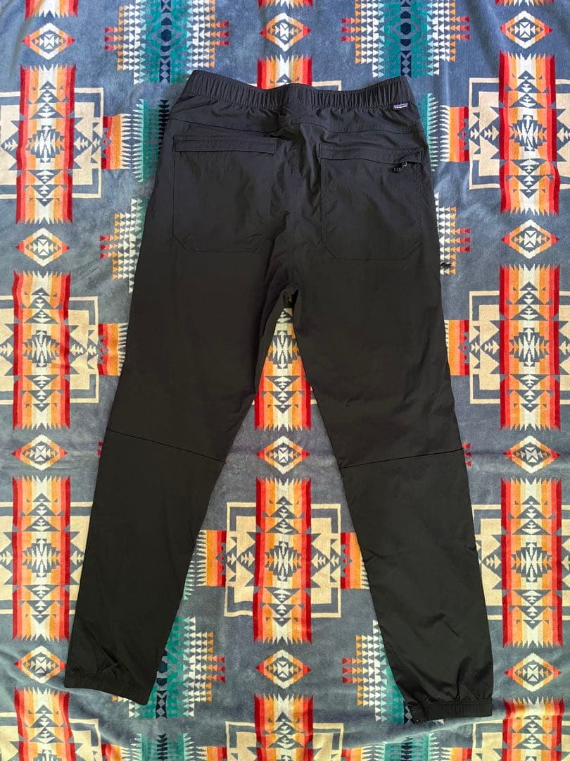 patagonia クアンダリージョガーズパンツM