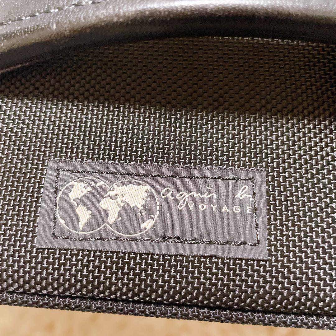 美品　アニエスベーボヤージュ　アタッシュケース　ロゴ　ブラック　チャーム