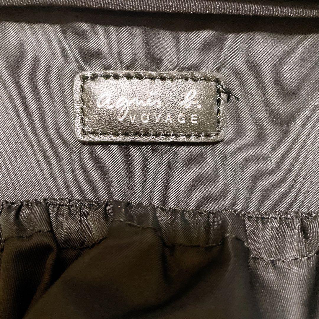 美品　アニエスベーボヤージュ　アタッシュケース　ロゴ　ブラック　チャーム