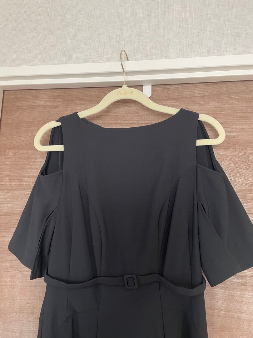 【新品未使用】Herliptoブラック ワンピース