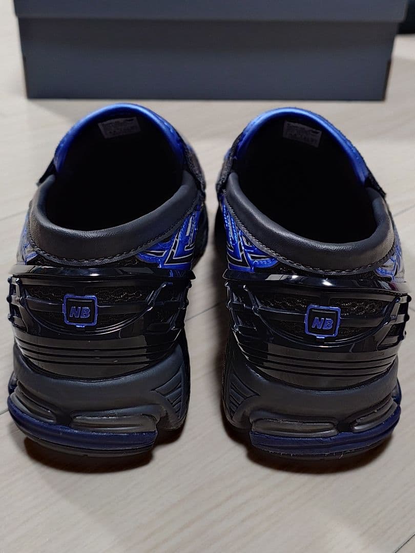 極美品NewBalance 1906L ブラック/ブルー 22.5 ローファー
