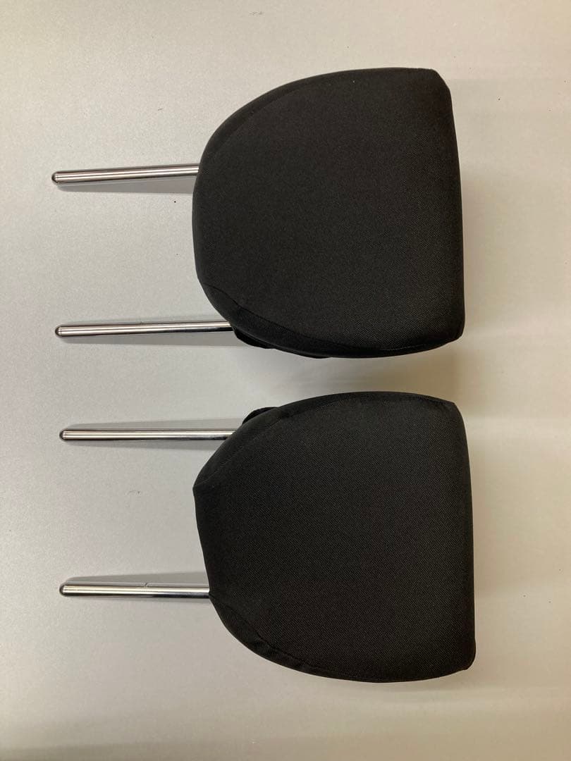 車用ヘッドレスト 2個セット