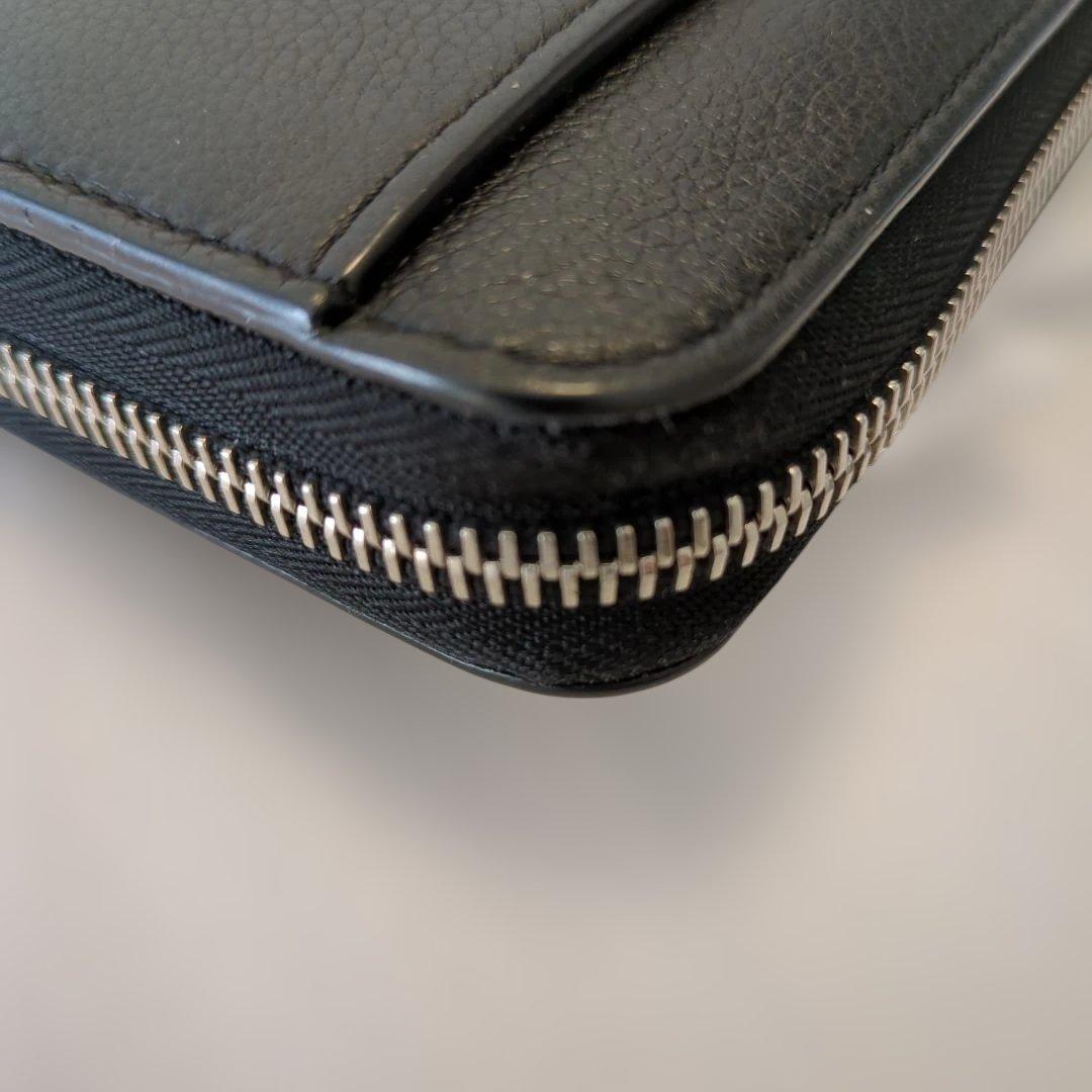 ✨極美品✨ルイビトジッピーロックミー長財布ノワールシルバーロゴ