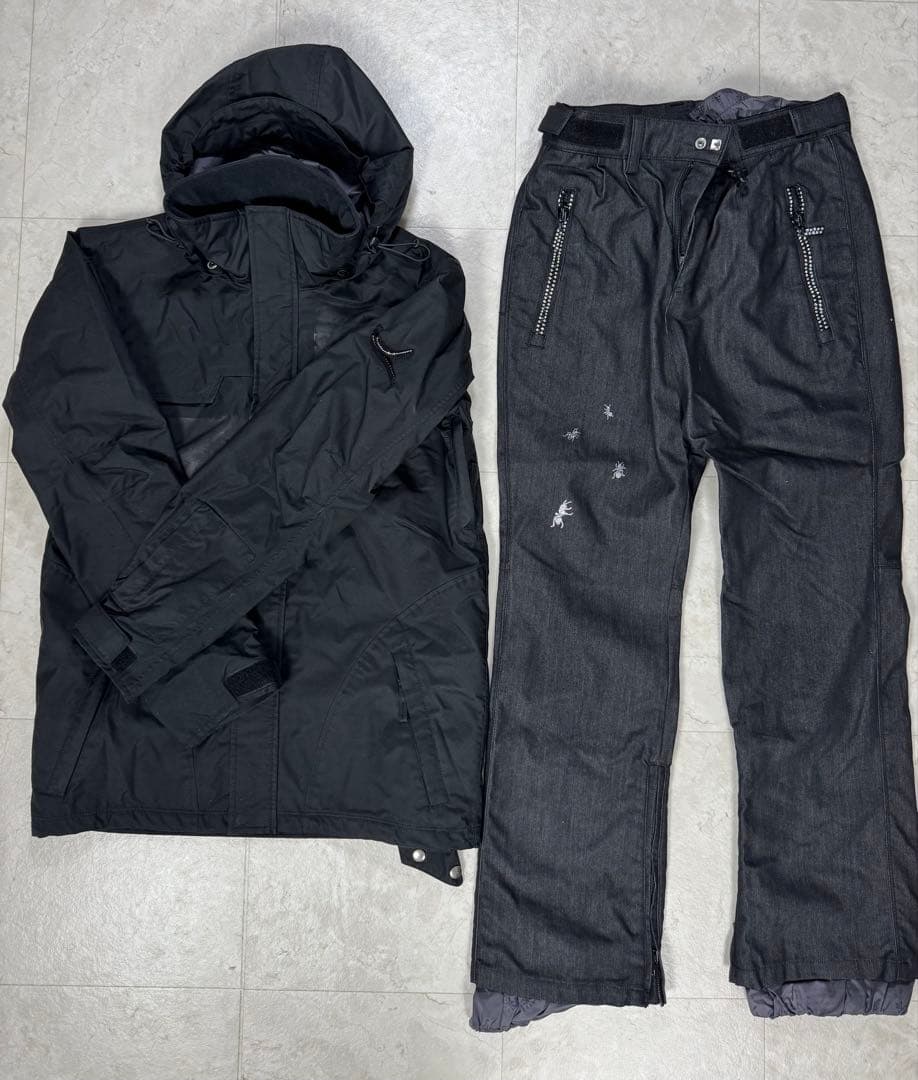 【ZEXスワロフスキー】⭐️激レア　上衣Ｍ・下L スノーボードウェアセット スカル