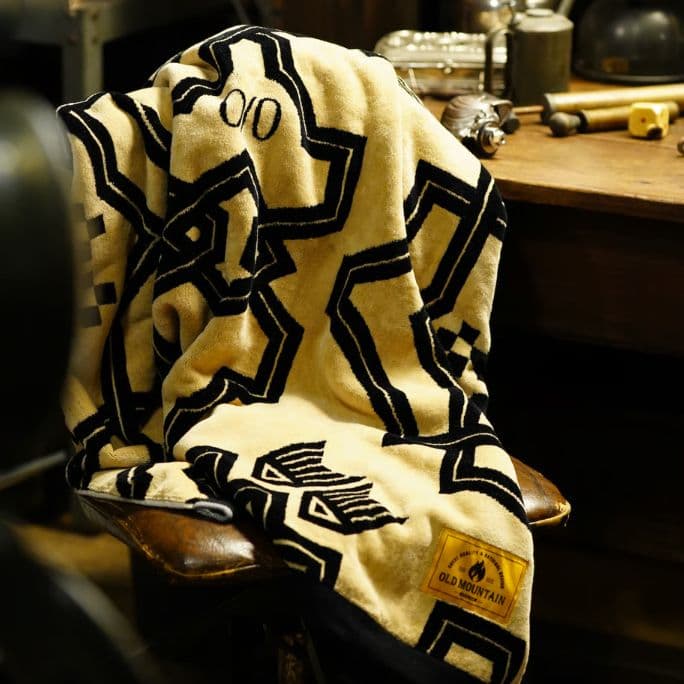 【ベージュ】OLDMOUNTAIN　kakemono.夏 0/0 limited