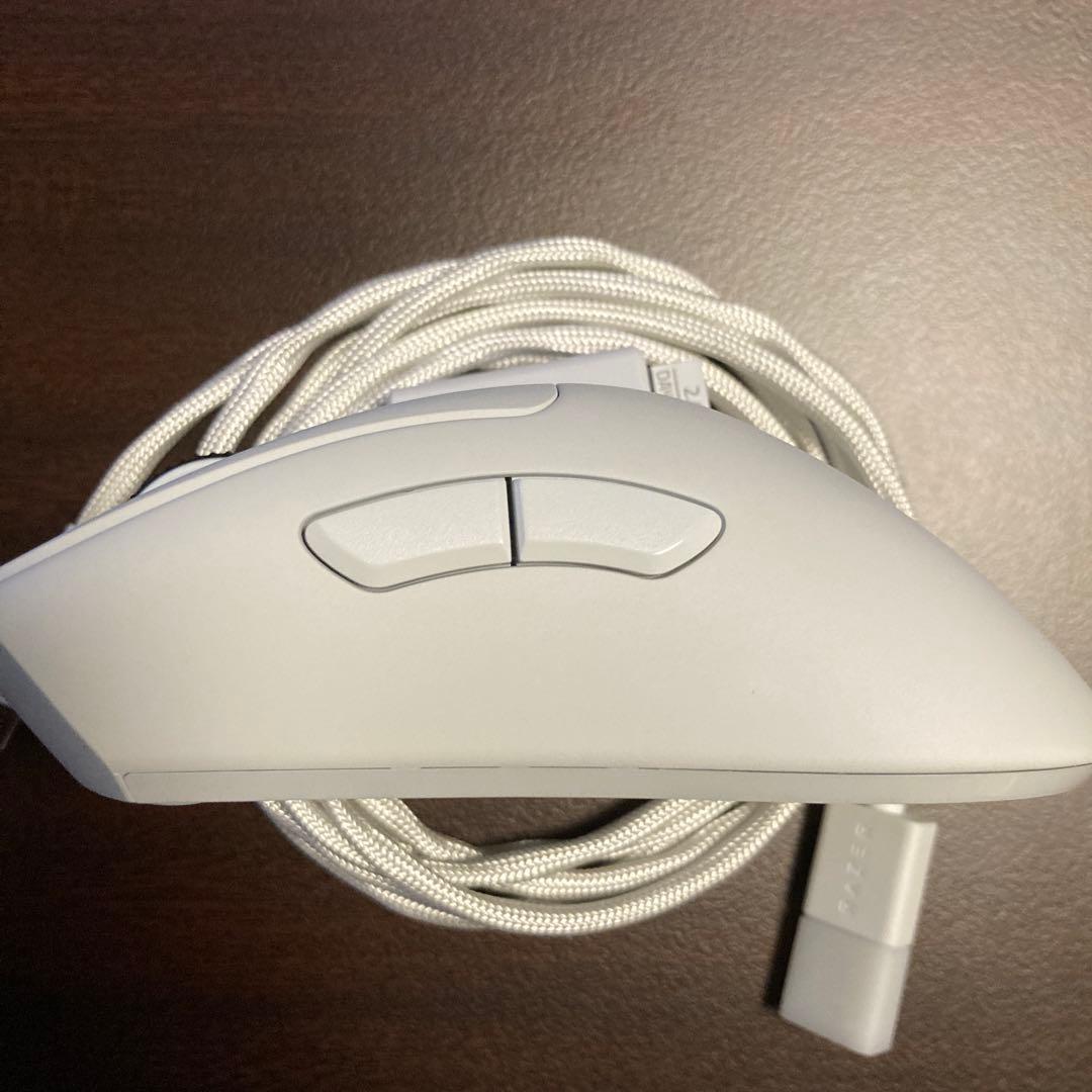 Razer DEATHADDER V3 PRO ホワイト