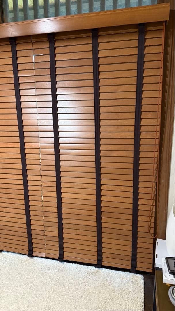 【最終値下げ】TOSOベネウッド50 ウッドブラインド　幅175cm 掃き出し窓