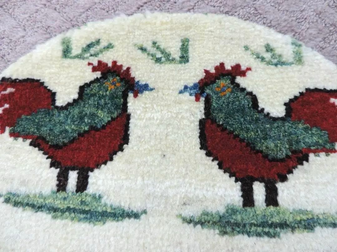 円形 ペルシャシラーズ産手織りウール製座布団サイズギャッベニワトリ柄、本物.保証