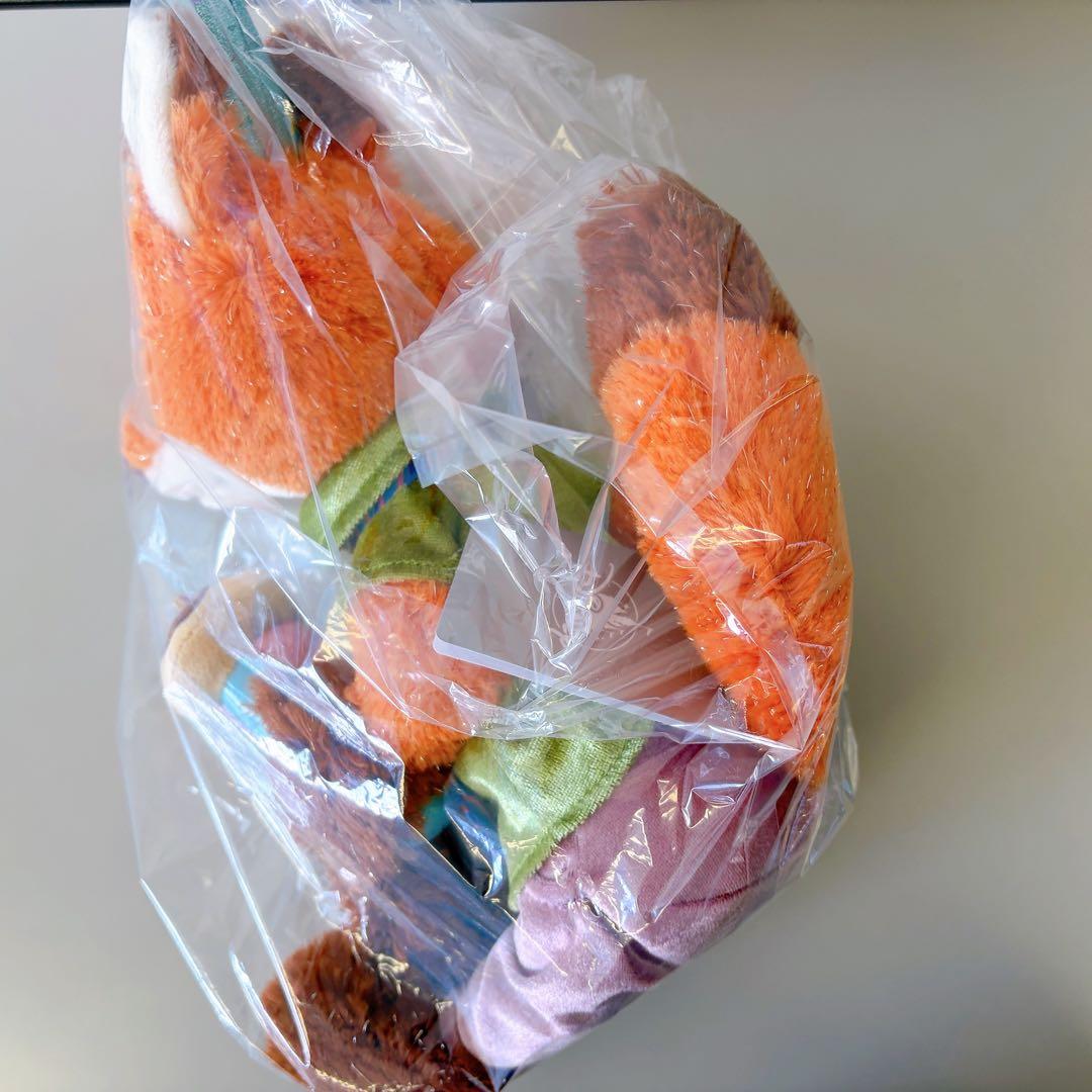 ニック・ワイルド ぬいぐるみ 10TH 10周年　ディズニーストア　ズートピア