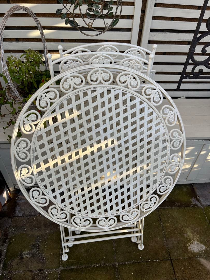 フランス製　ガーデニングテーブル　チェアー　アイアン