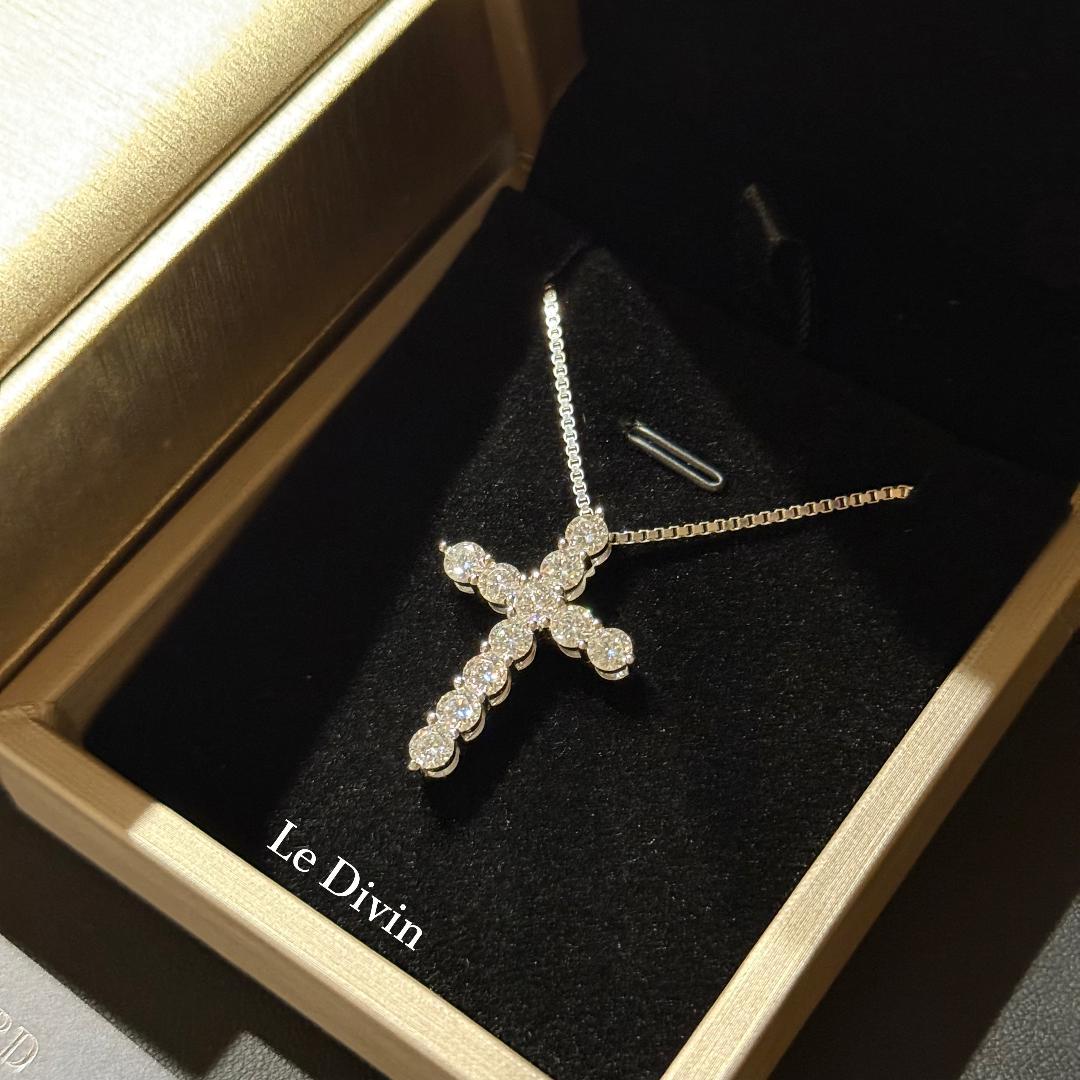 新年SALE1点限定価格 Sサイズ モアサナイト1.1ct クロスネックレス