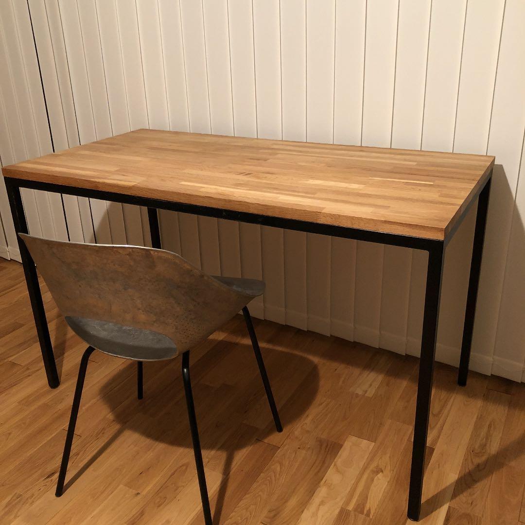 toolbox 東京R不動産　デスク　テーブル