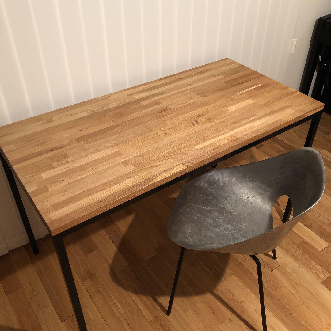 toolbox 東京R不動産　デスク　テーブル