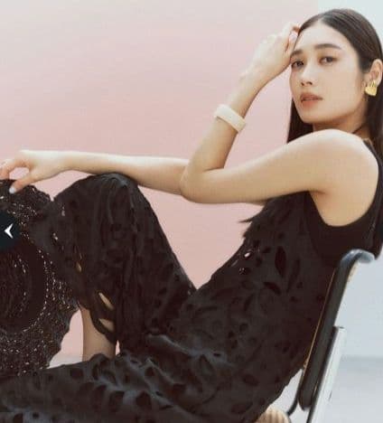 マイストラーダ 新品未使用 エンブロイダリーロンパース 黒