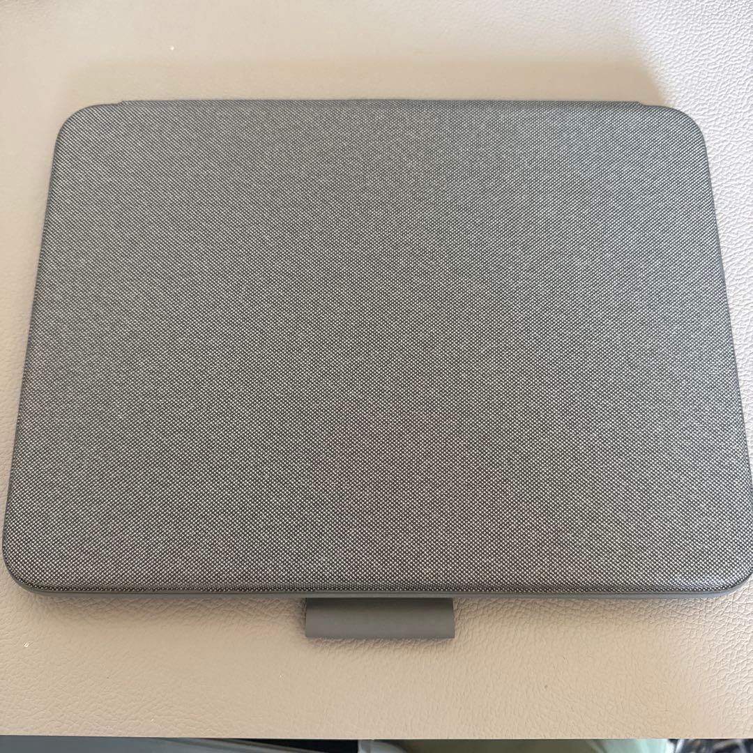 ロジクール　COMBO TOUCH iPad第10世代　A16用