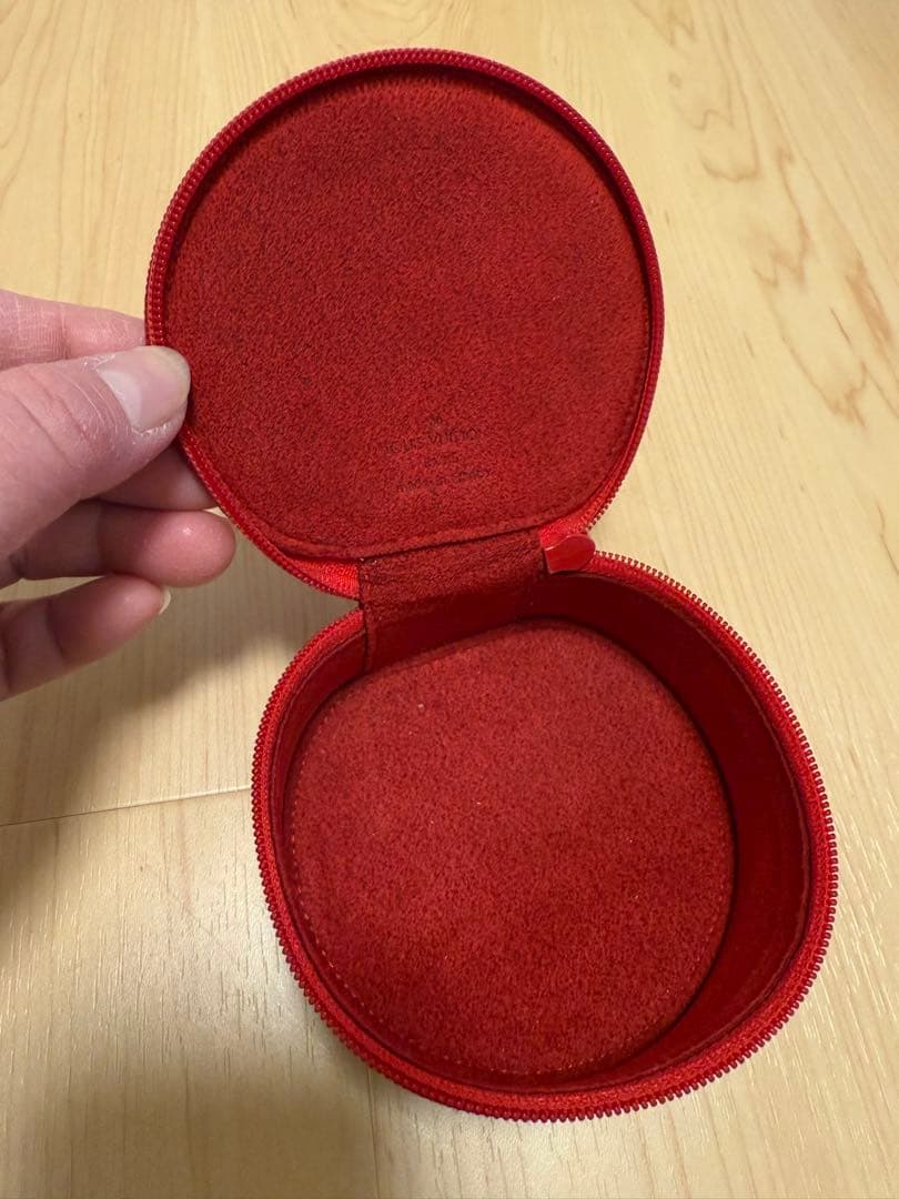 Louis Vuitton エピエクランビジュージュエリーケース　小物入れ　赤