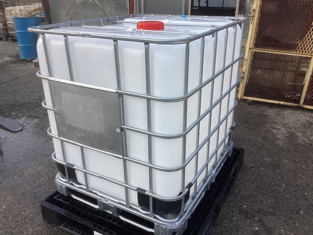 117 IBCコンテナ　IBCタンク　1基　引取限定