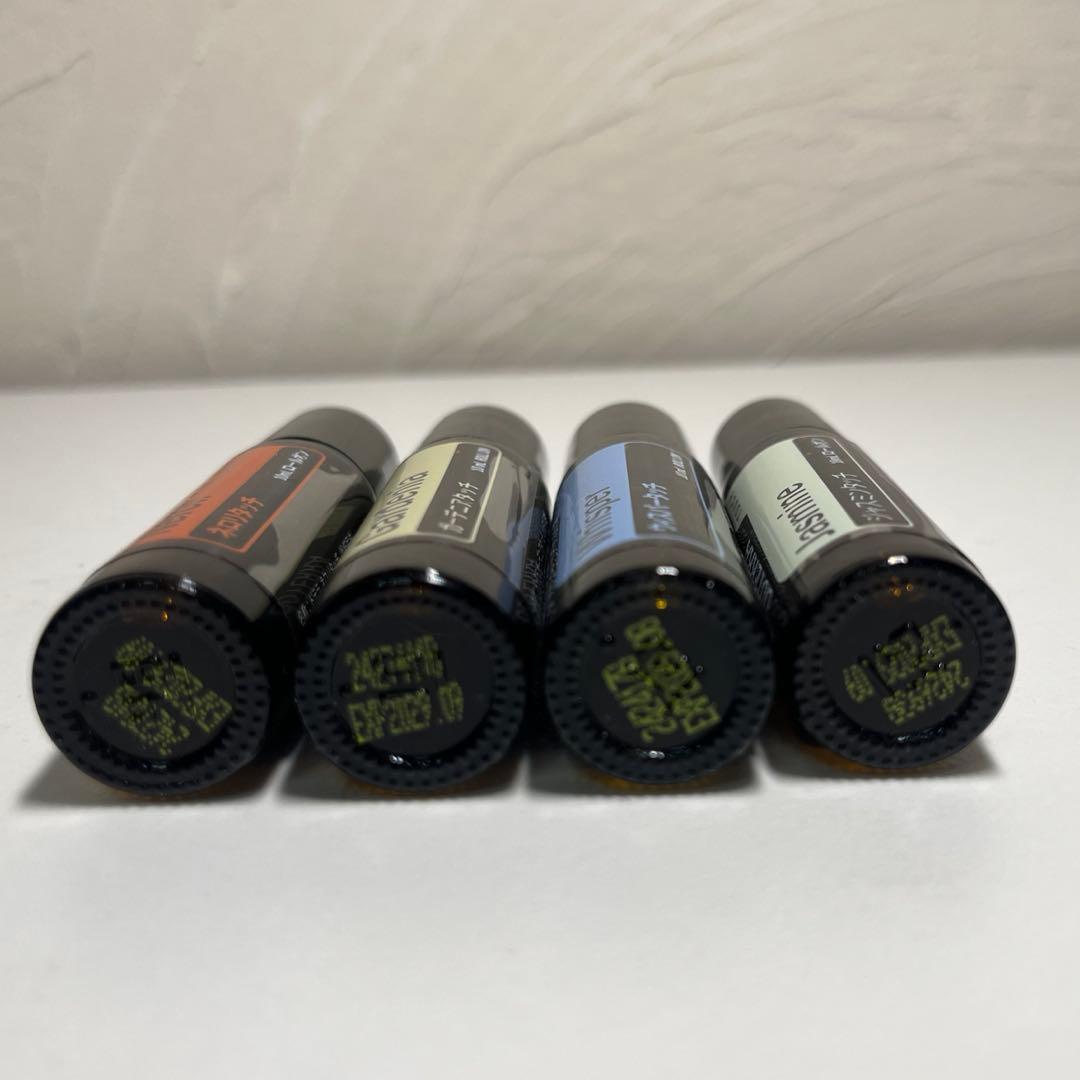 新品 未使用 開封品 ドテラ ロールオン ４本セット 2024 doTERRA