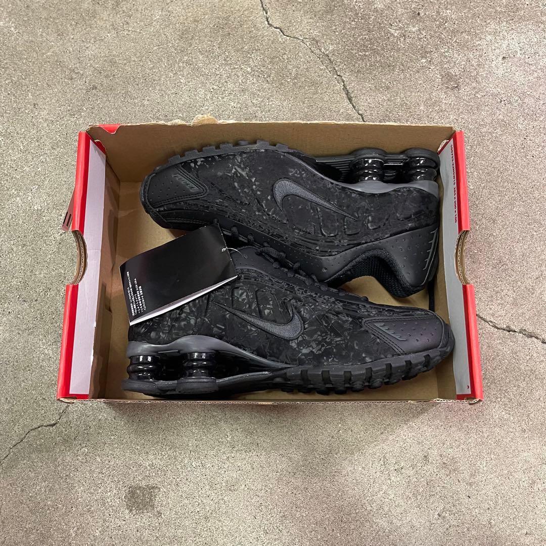 Nike Women's Shox R4 HV0934-002 23.5㎝