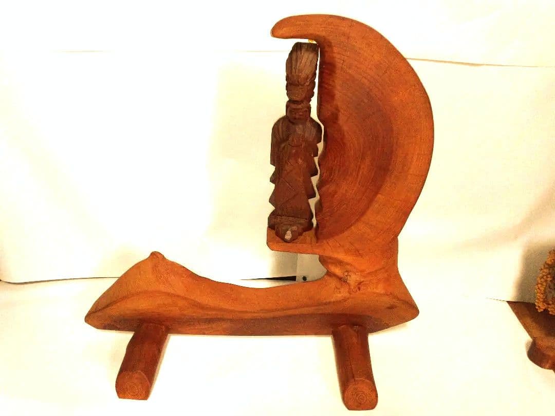 きまぐれセール　切株のオブジェ　観音像　　レア　観音様彫像