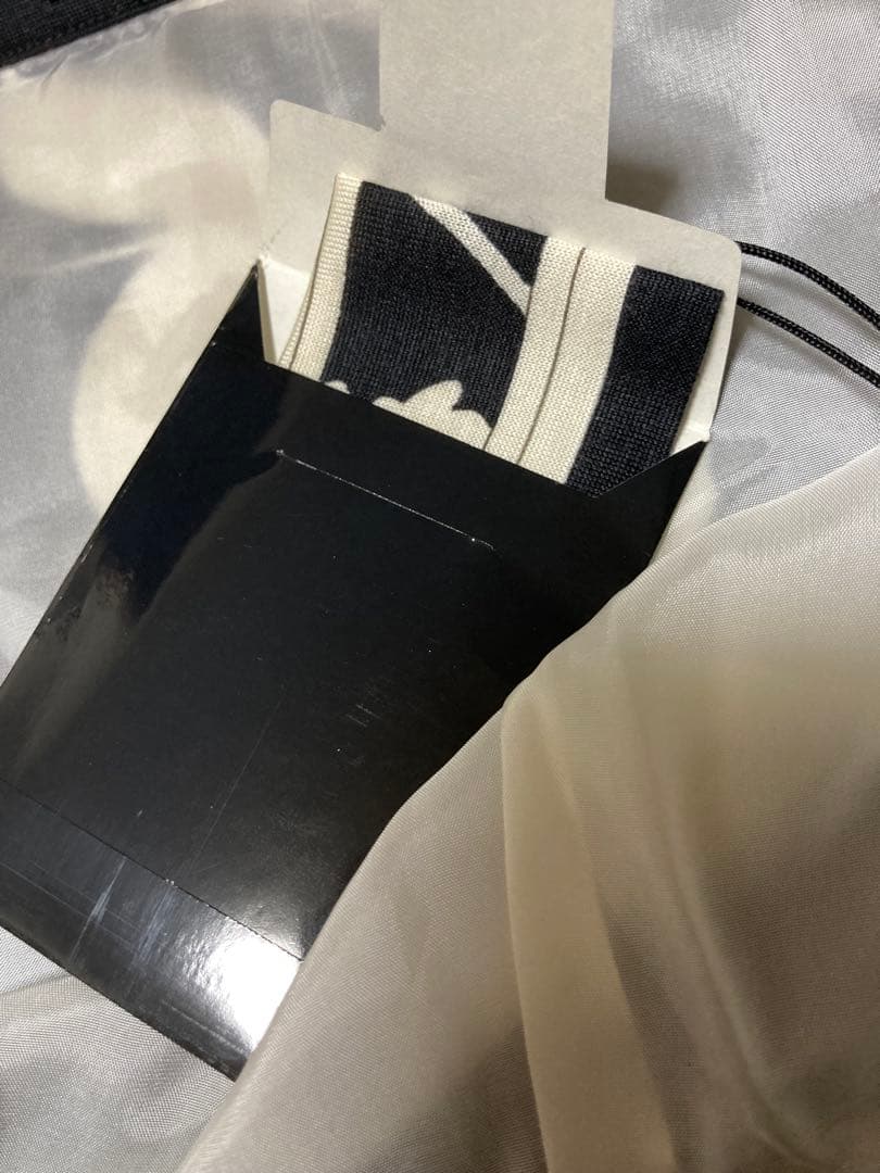 新品未使用　LEONARD スカート (毛60%、シルク40%)