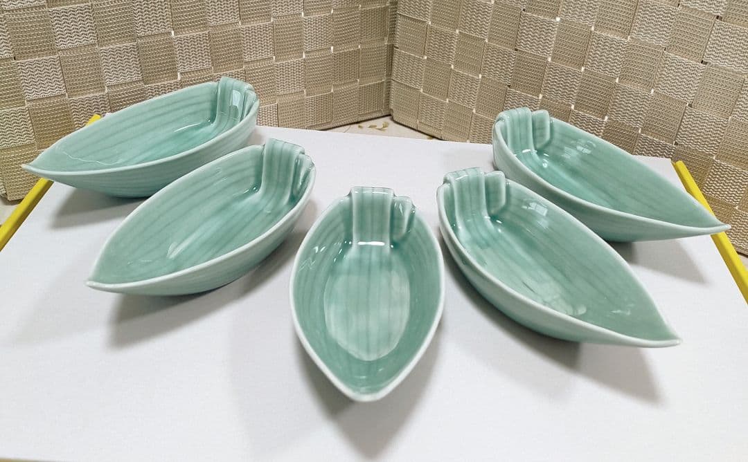 ●5116#0115　深川製磁/百年庵笹青磁笹舟取皿揃い(5客)　1201