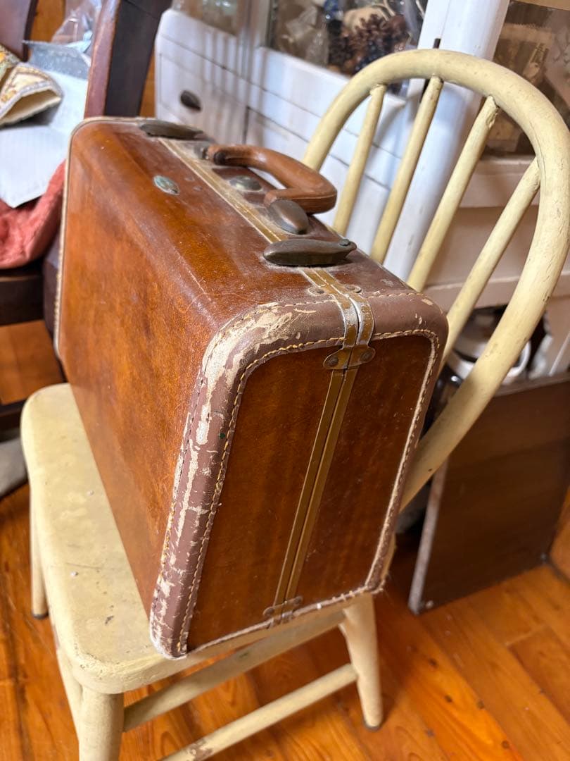 クラシックブラウンレザー スーツケース