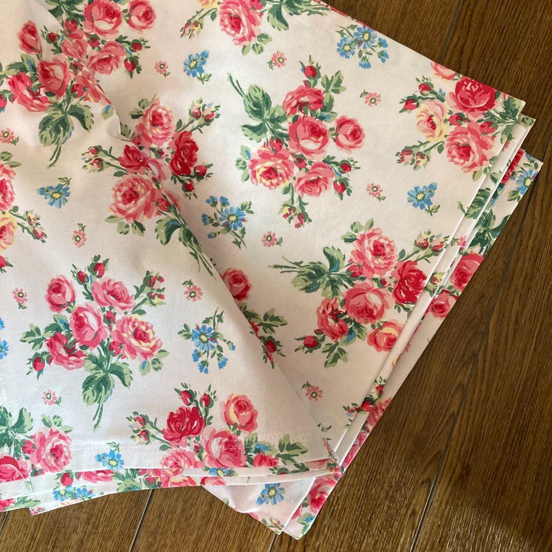 しろくま様　table runner ローラアシュレイ