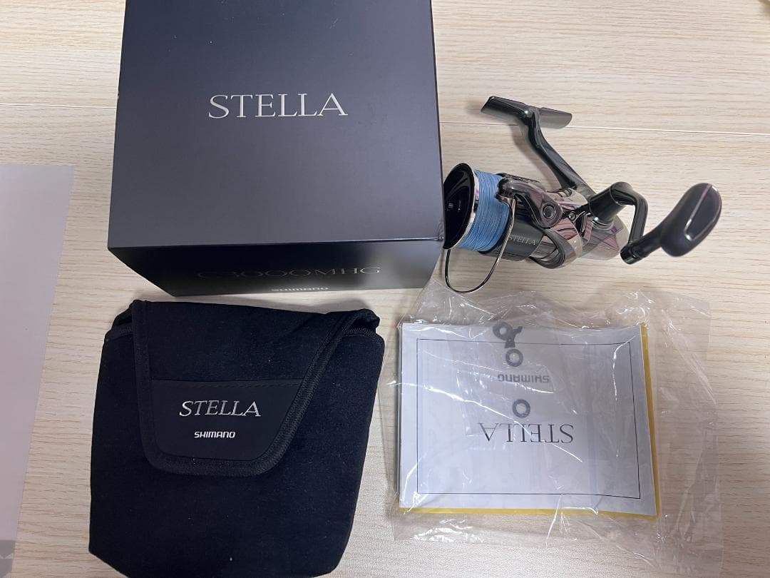 シマノ　22ステラ　C3000MHG 美品