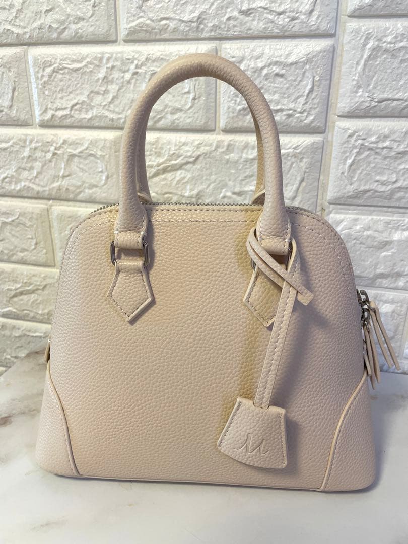 【新品未使用最終値下】ミラオーウェン　ワイドショルダーボストンバッグ　アイボリー