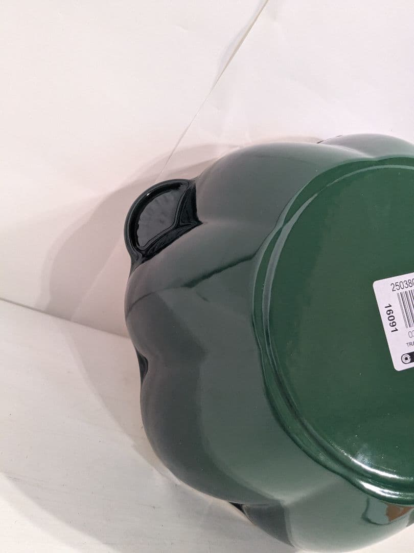 レア品未使用 ル・クルーゼ　ココット　パンプキン　カボチャ　22cm　カクタス