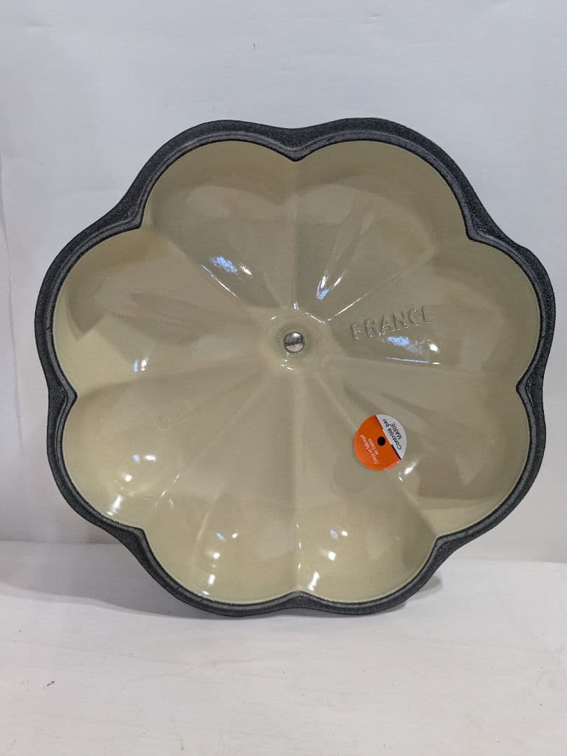 レア品未使用 ル・クルーゼ　ココット　パンプキン　カボチャ　22cm　カクタス