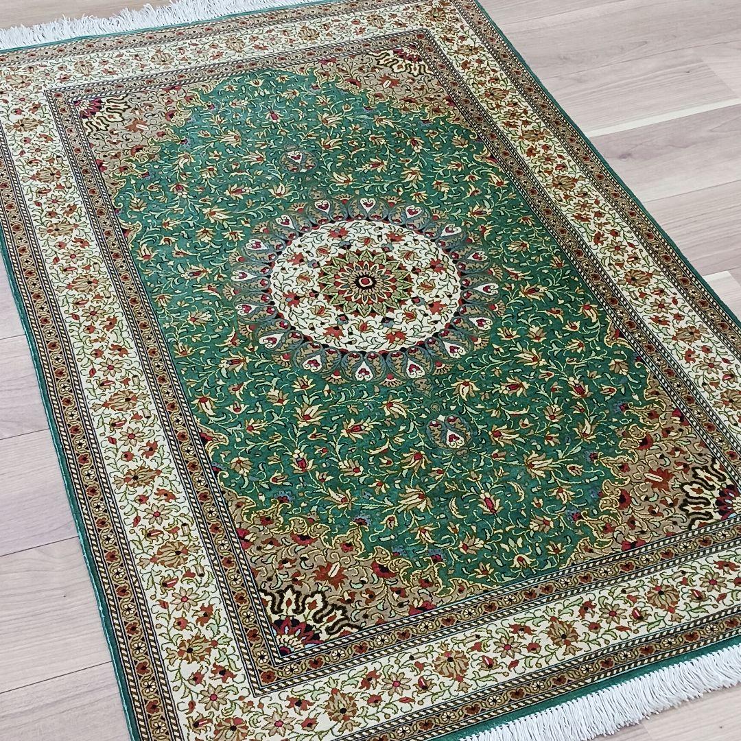 Y3348 高級ペルシャ絨毯 クム産 シルク100% 手織り90万ノット