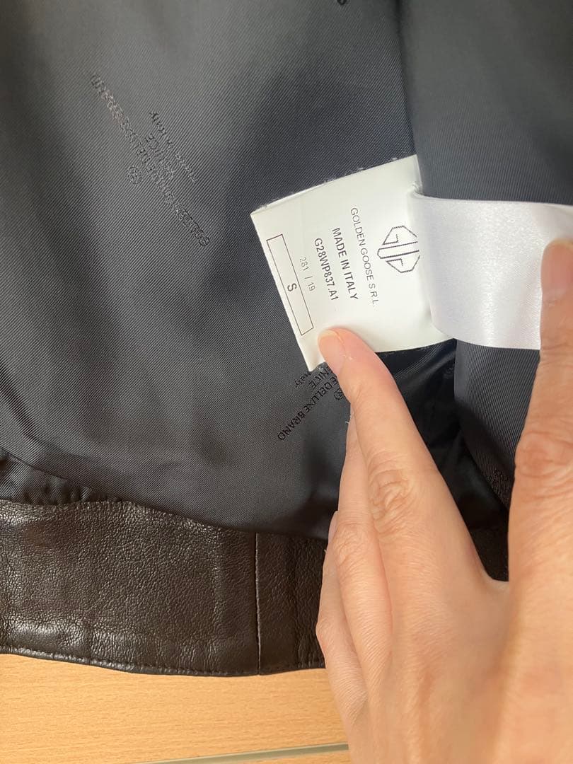 値下げ中ゴールデングース　ブラック　レザー