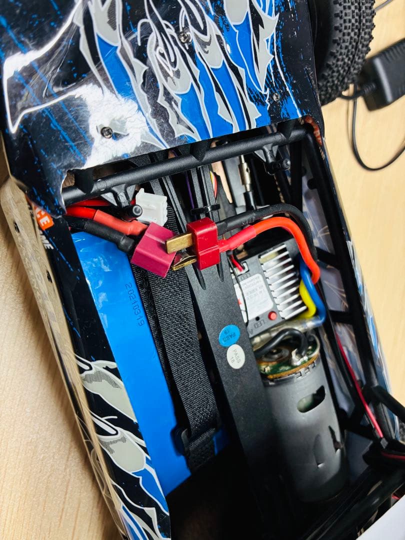 ラジコン　オフロードラジコン