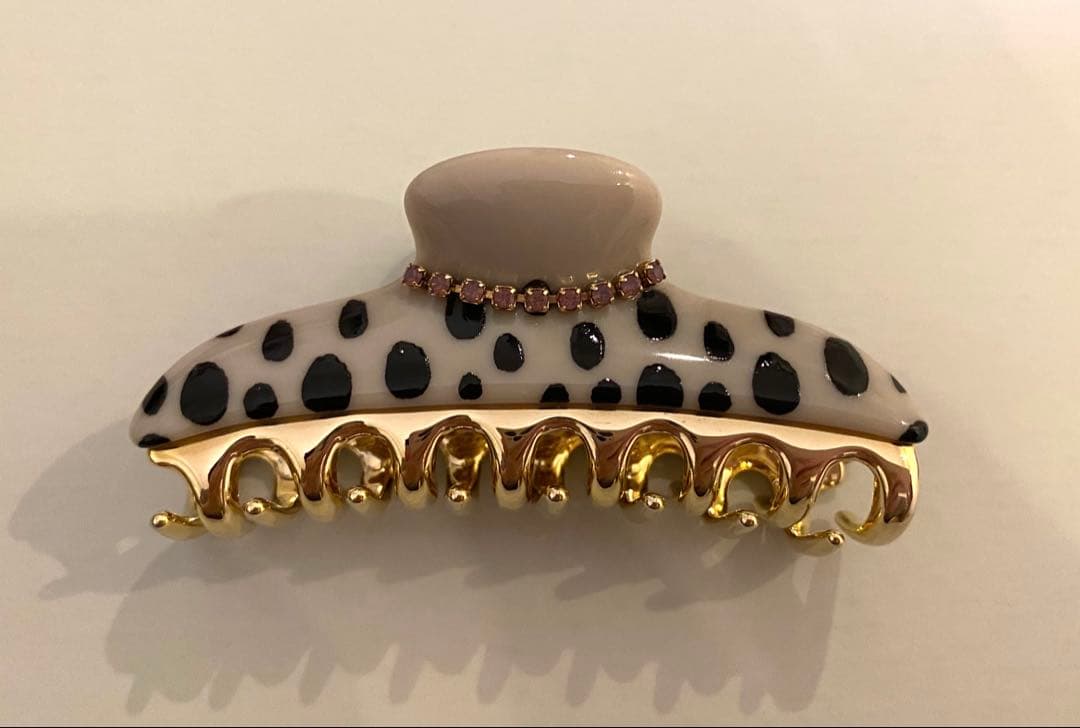 レア　acca クリップ　Mサイズ　ダルメシアン柄