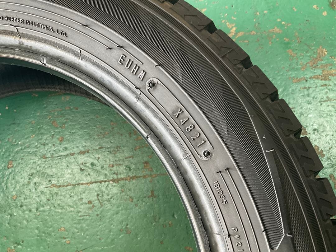 【送料無料】ダンロップ　ウィンターマックスWM02 165/60R15 中古4本
