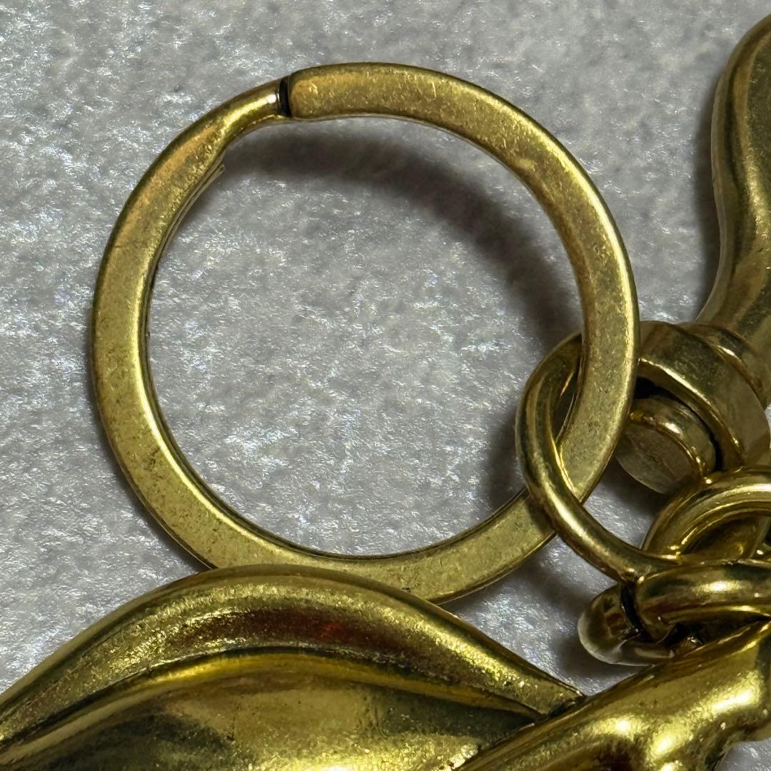 COACH チェリーキーホルダー ゴールド