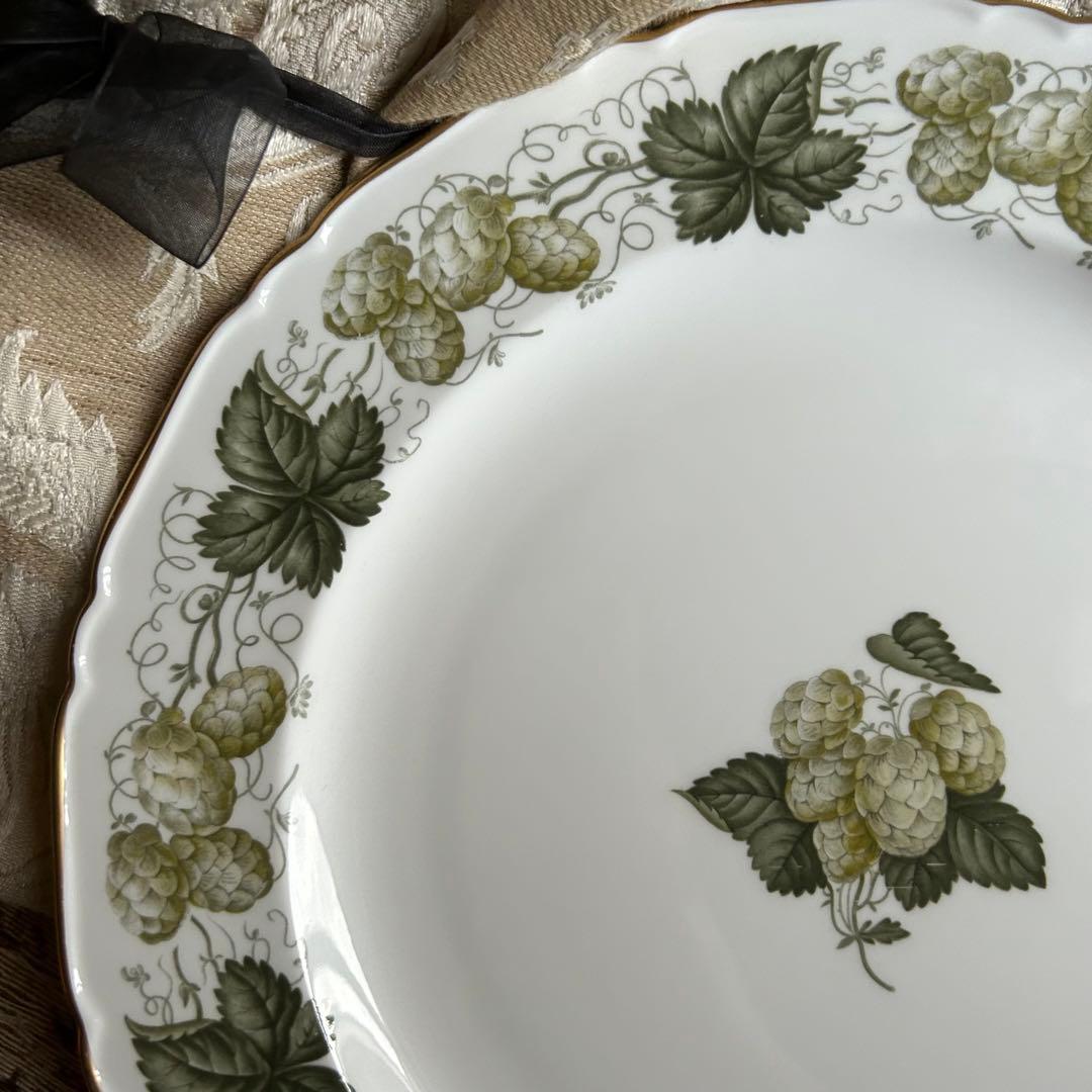 Worcester MATHON 静かな冬の風景を閉じ込めた英国の器