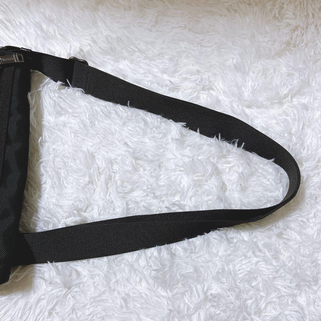 美品⭐️トゥミ　メッセンジャーバッグ　クロスボディーバッグ　ミニ　ブラック　黒