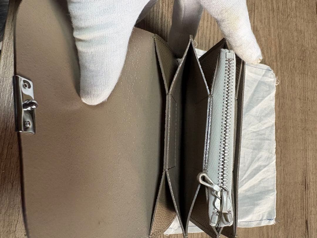 新品未使用DIGAWEL GARSON PURSE ディガウェル　財布