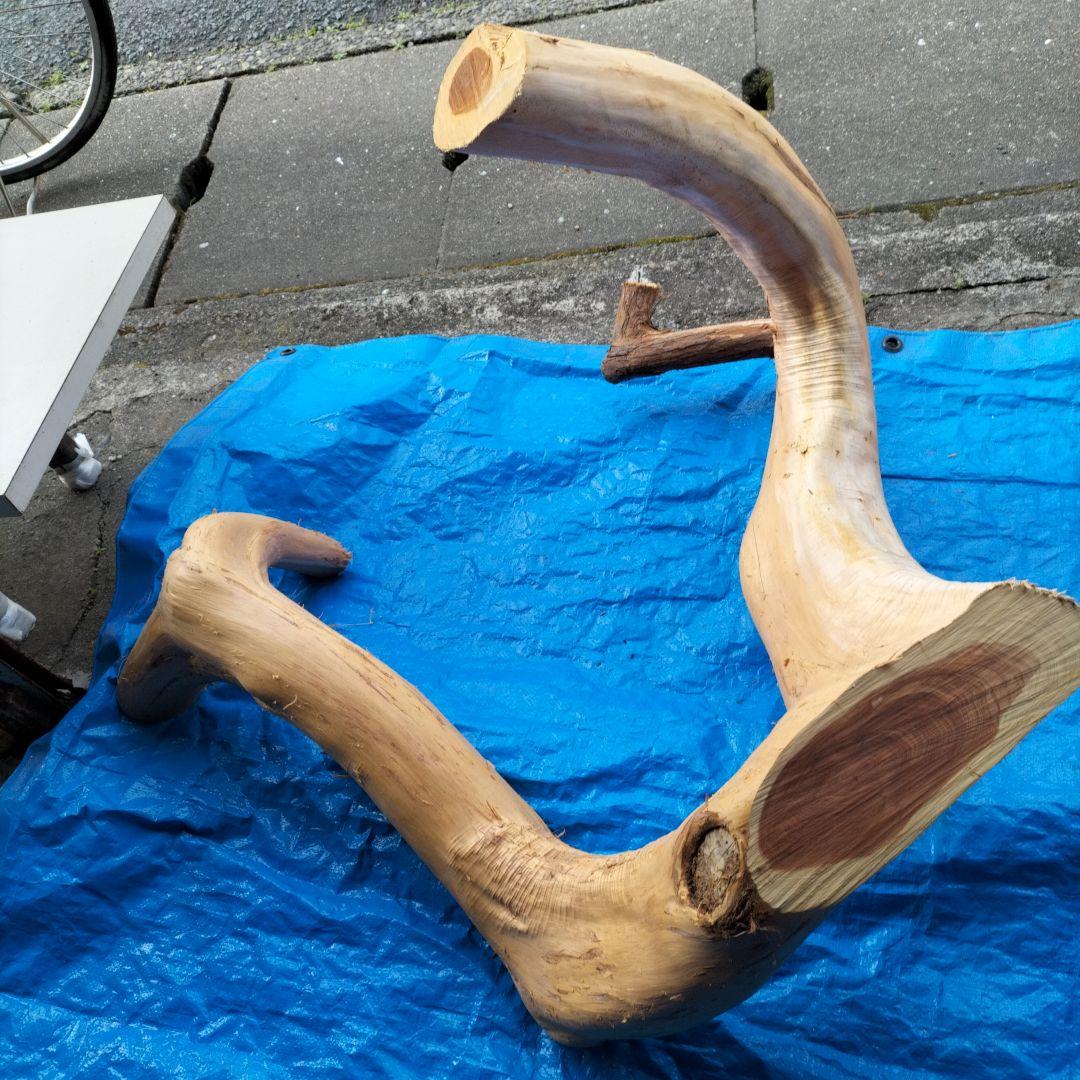 ハクの木の置物