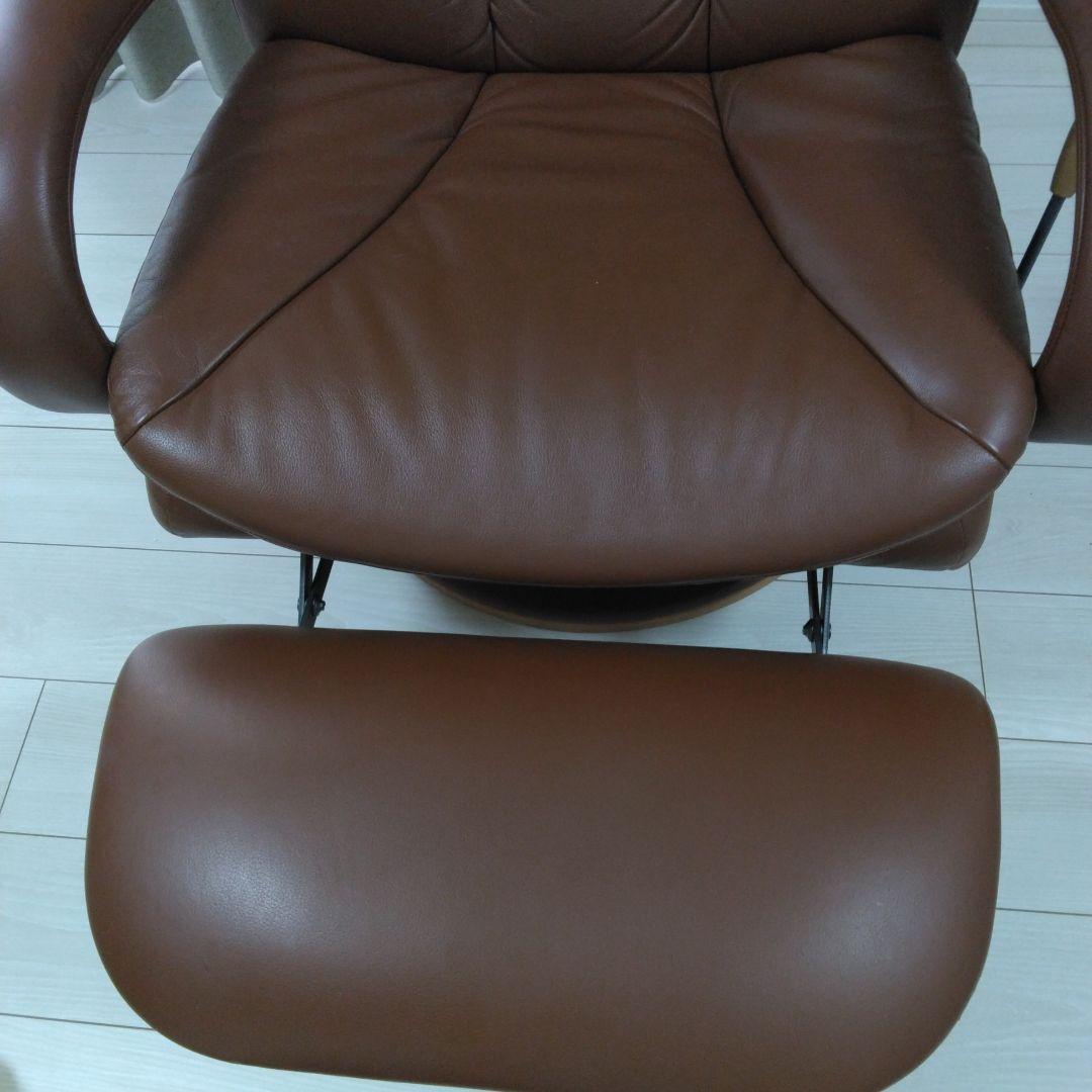 カリモク　リクライニングチェアー　１人掛け