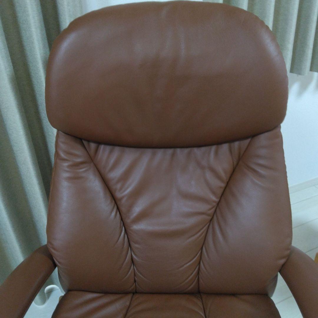 カリモク　リクライニングチェアー　１人掛け