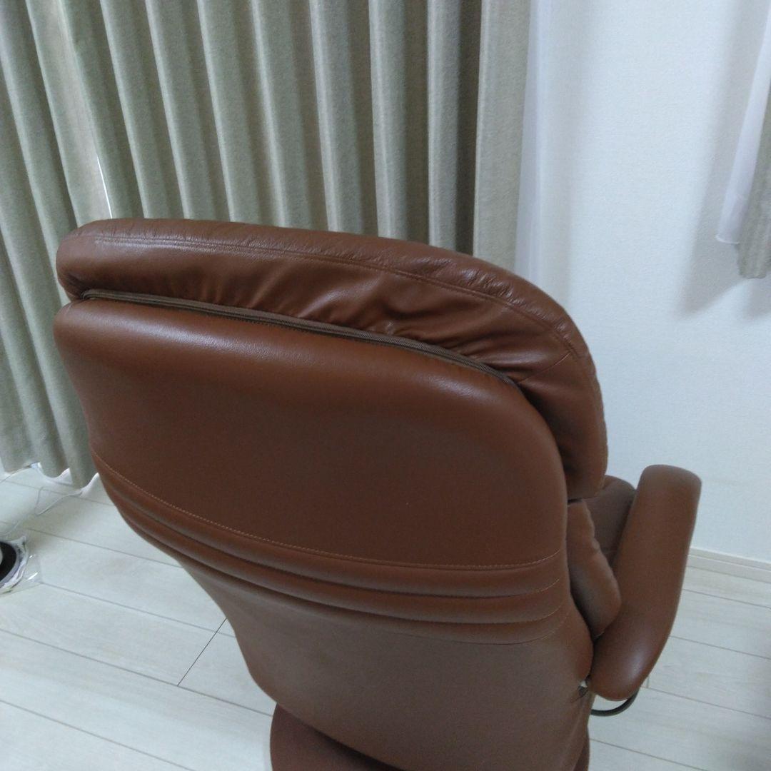 カリモク　リクライニングチェアー　１人掛け