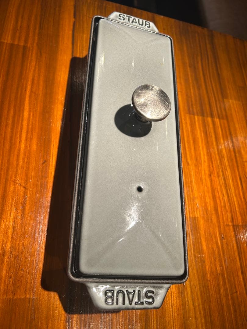 STAUB 鋳鉄製 グレー パン型